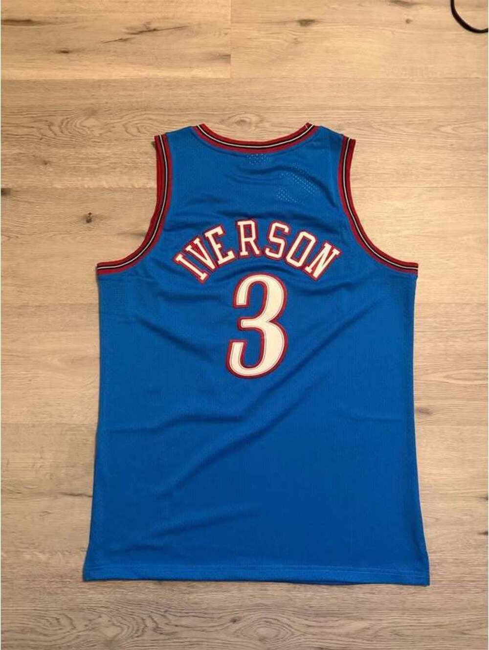 Allen Iverson Philadelphia 76ers Basketball Jersey NWT